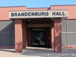 16-Brandenburg Hall-01